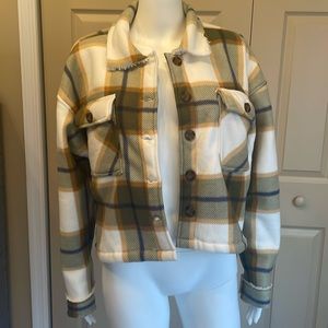 Cropped SHACKET size Large